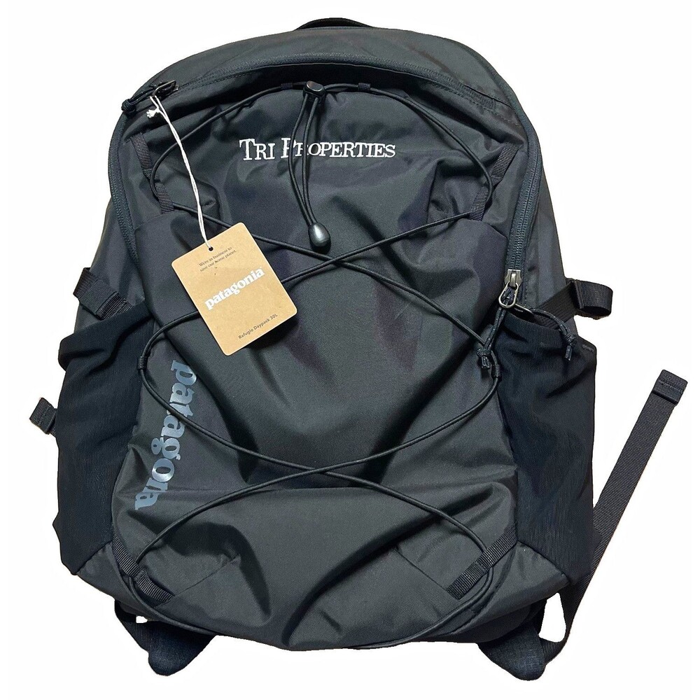 NWT Patagonia Refugio Daypack 30L Black Backpack w/Promo